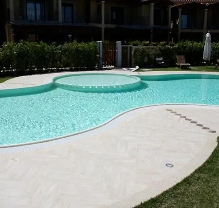 Myrsine Apartment